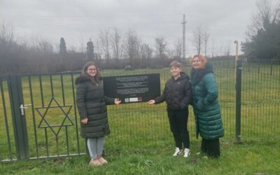 UČENICI OŠ LEGRAD ISTRAŽIVALI ŽIDOVSKO GROBLJE U LEGRADU U SKLOPU MEĐUNARODNOG NATJECANJA U ISTRAŽIVANJU ŽIDOVSKIH GROBLJA