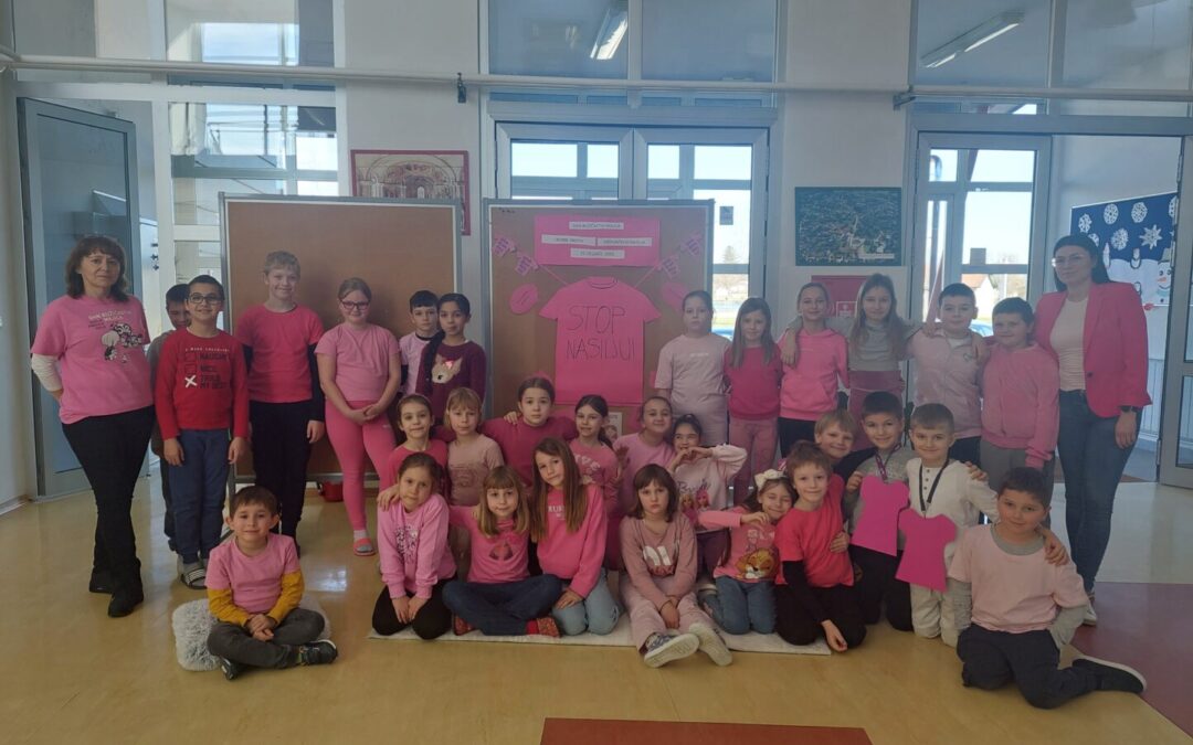 OBILJEŽILI SMO DAN RUŽIČASTIH MAJICA – DAN BORBE PROTIV VRŠNJAČKOG NASILJA – PREVENTIVNIM AKTIVNOSTIMA I CAP PROGRAMOM
