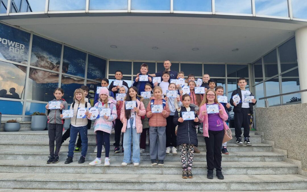 UČENICI 3.RAZREDA ZAVRŠILI PROGRAM OBUKE PLIVANJA