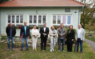 U PŠ PODRAVSKA SELNICA POTPISANO UVOĐENJE U POSAO ZA NADOGRADNJU I ENERGETSKU OBNOVU ŠKOLE